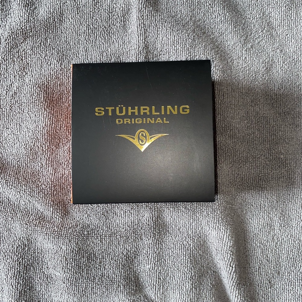 STÜHRLING Wrap Watch - Picture 3 of 4